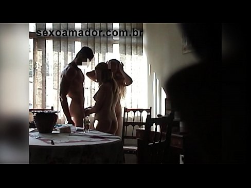 ❤️ Teman seks mengundang pria raksasa dan threesome bersamanya ❤❌ porno indah di porno id.pornsexphoto.ru ❤